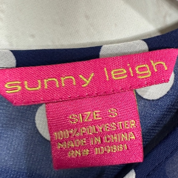 Sunny Leigh Blue White Polka Dot Short Sleeve Blouse Sz S, GUC - Picture 3 of 5